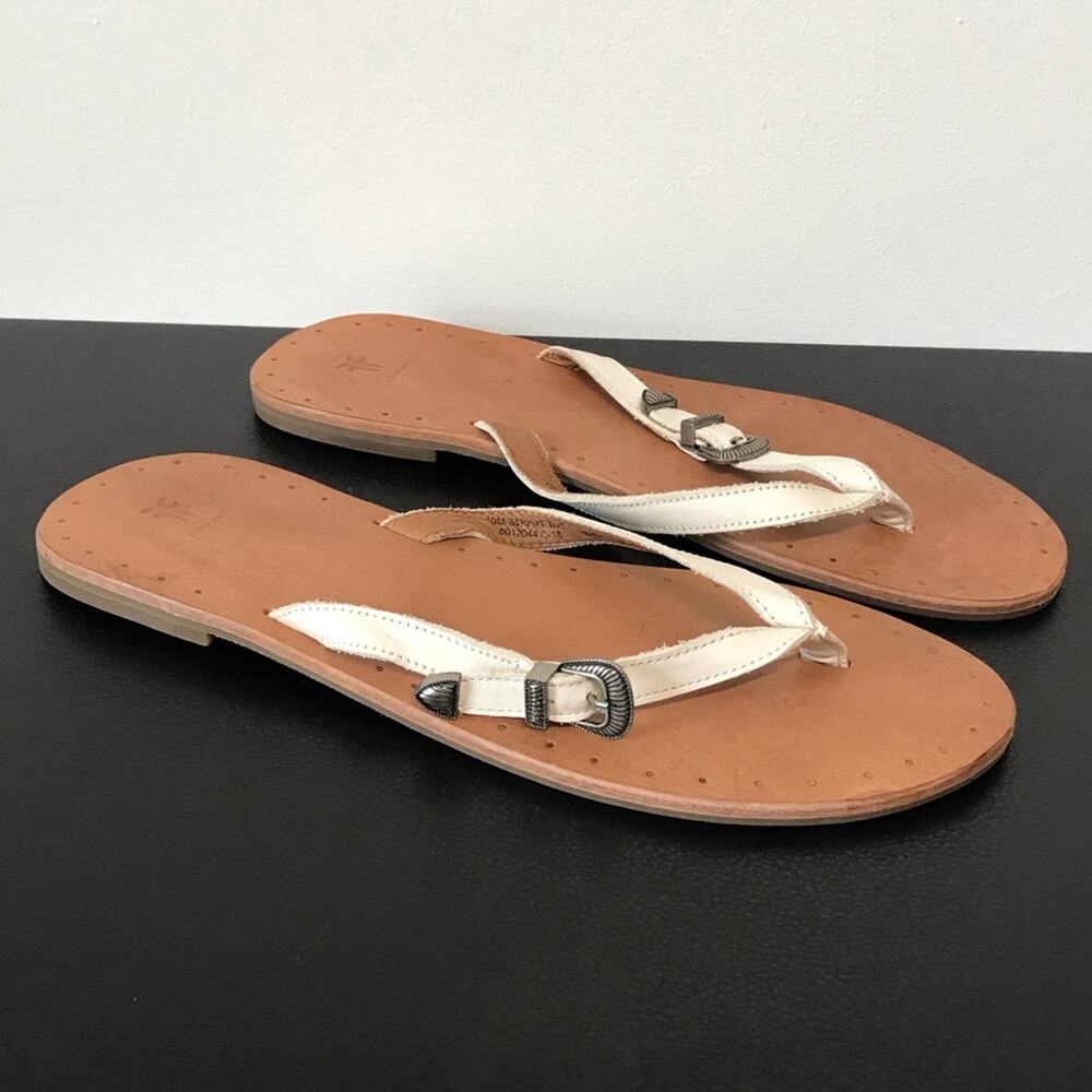 Frye Ally Western White Leather Tipped Buckle Cowgirl Flip Flops Sandals 10 - Picture 5 of 15
